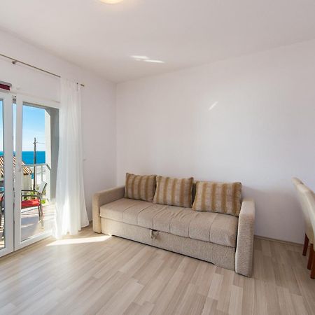Apartments By The Sea Brist, Makarska - 11078 Room photo