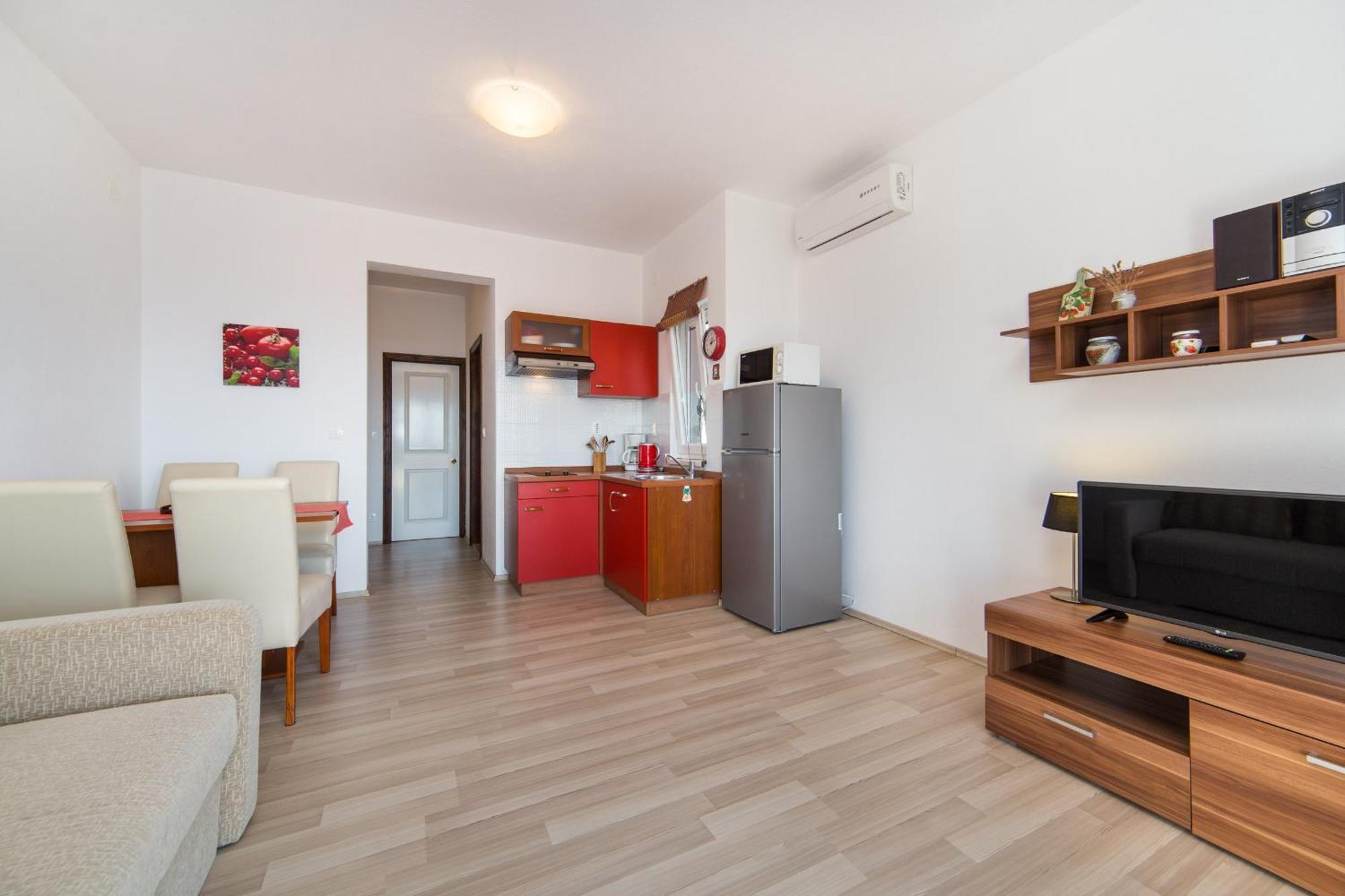 Apartments By The Sea Brist, Makarska - 11078 Room photo
