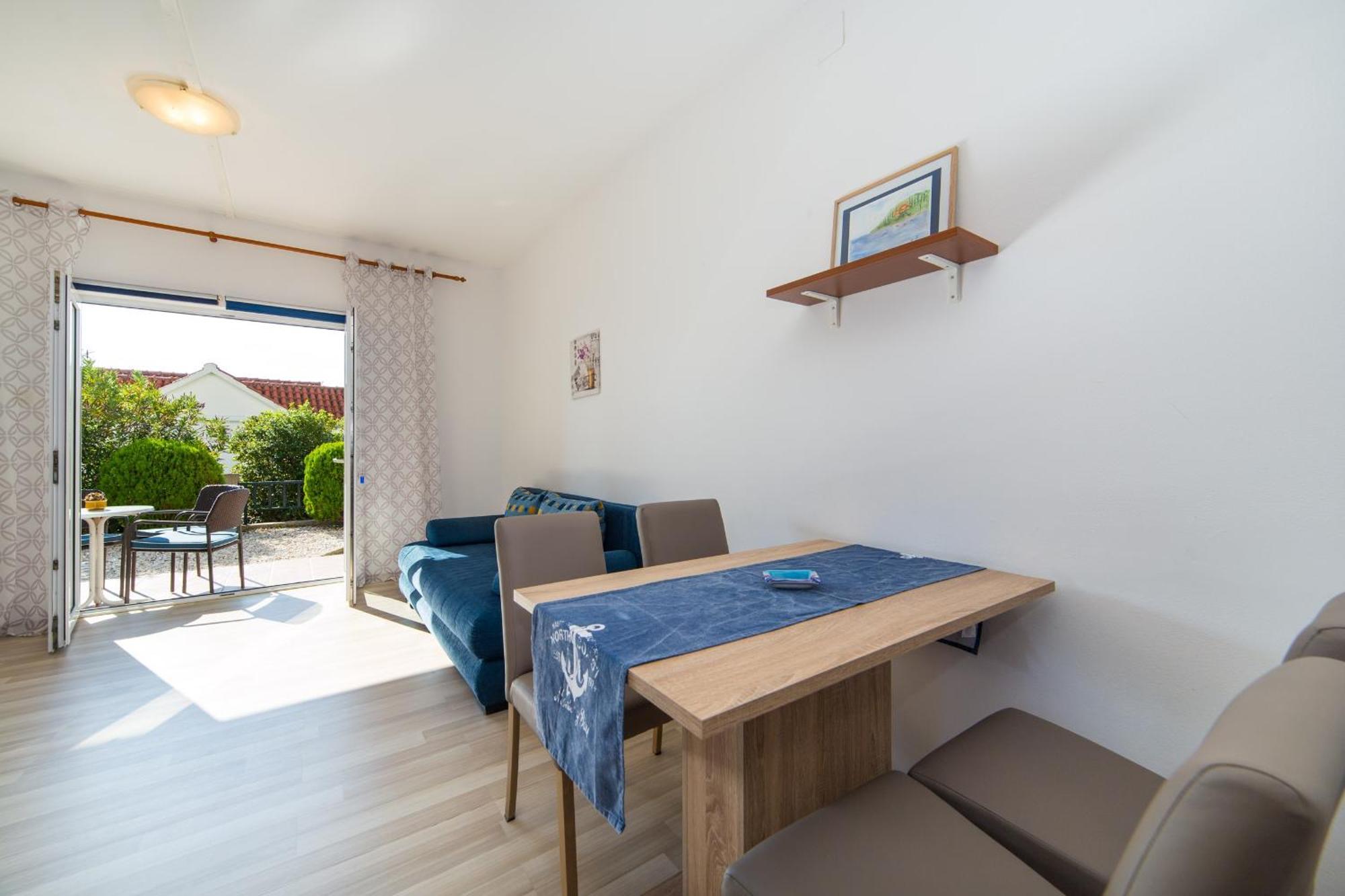 Apartments By The Sea Brist, Makarska - 11078 Room photo